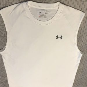 Under Armour sleeveless shirt
